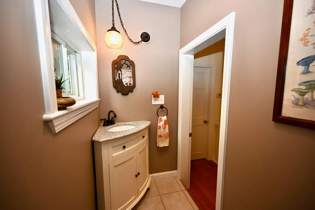 12 Hicks Road Augusta ME 04330