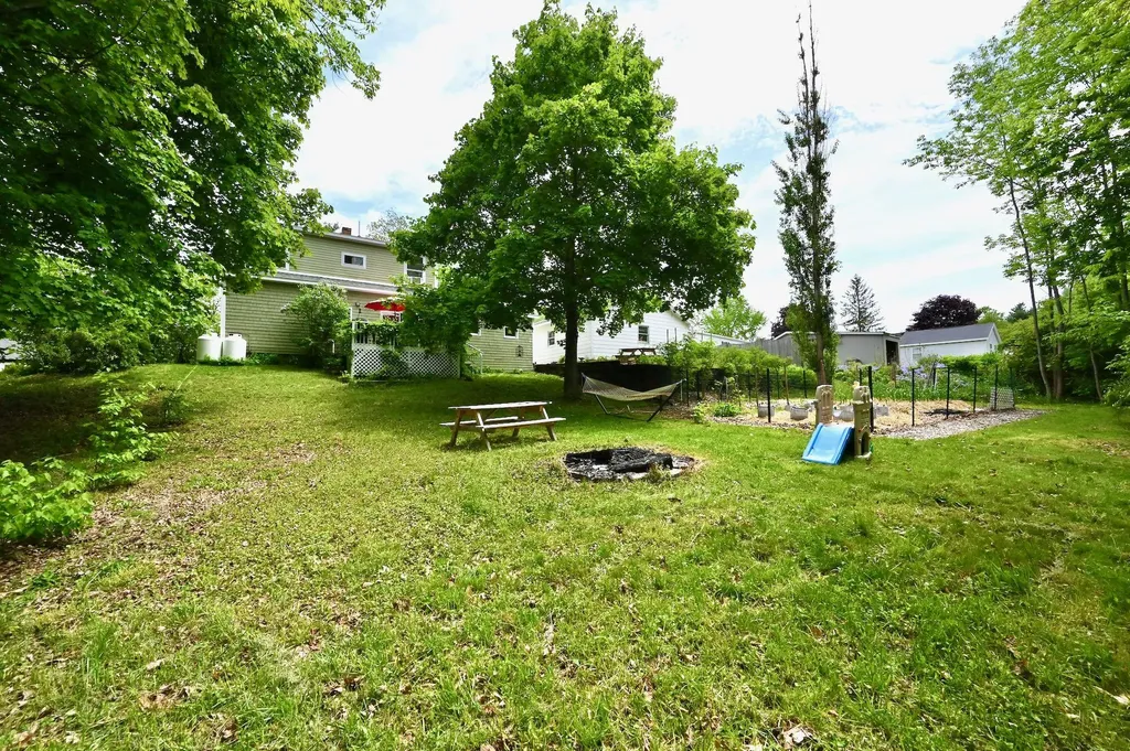 12 Hicks Road Augusta ME 04330