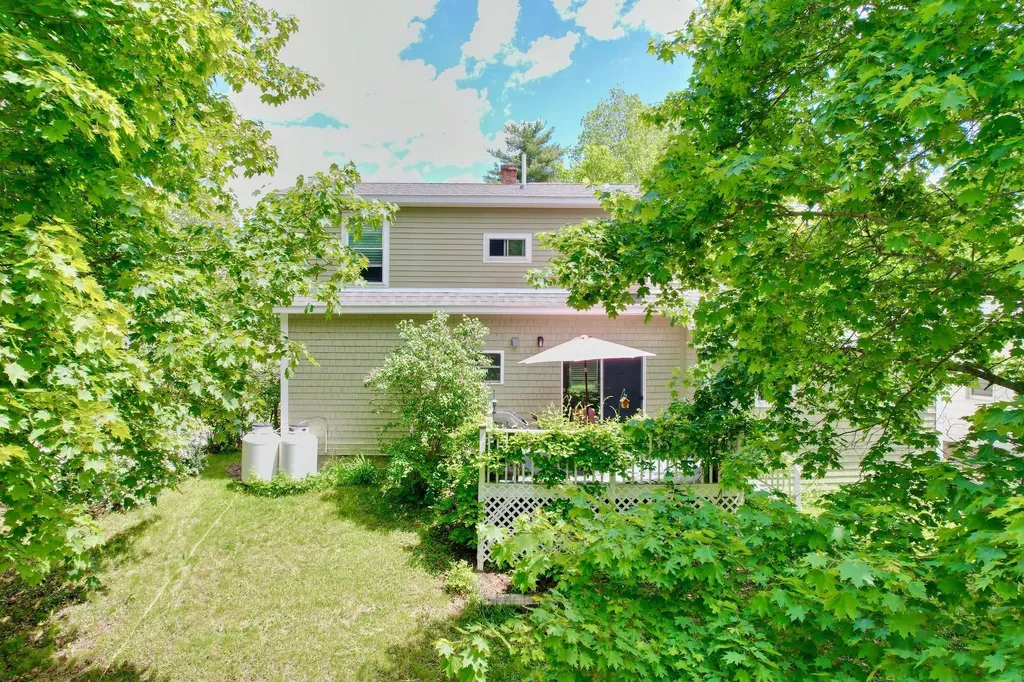 12 Hicks Road Augusta ME 04330