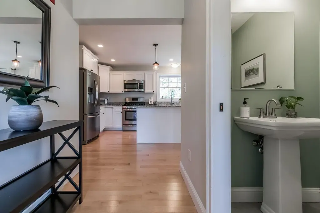 5 Kylie Avenue Scarborough ME 04074