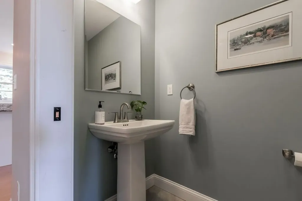5 Kylie Avenue Scarborough ME 04074