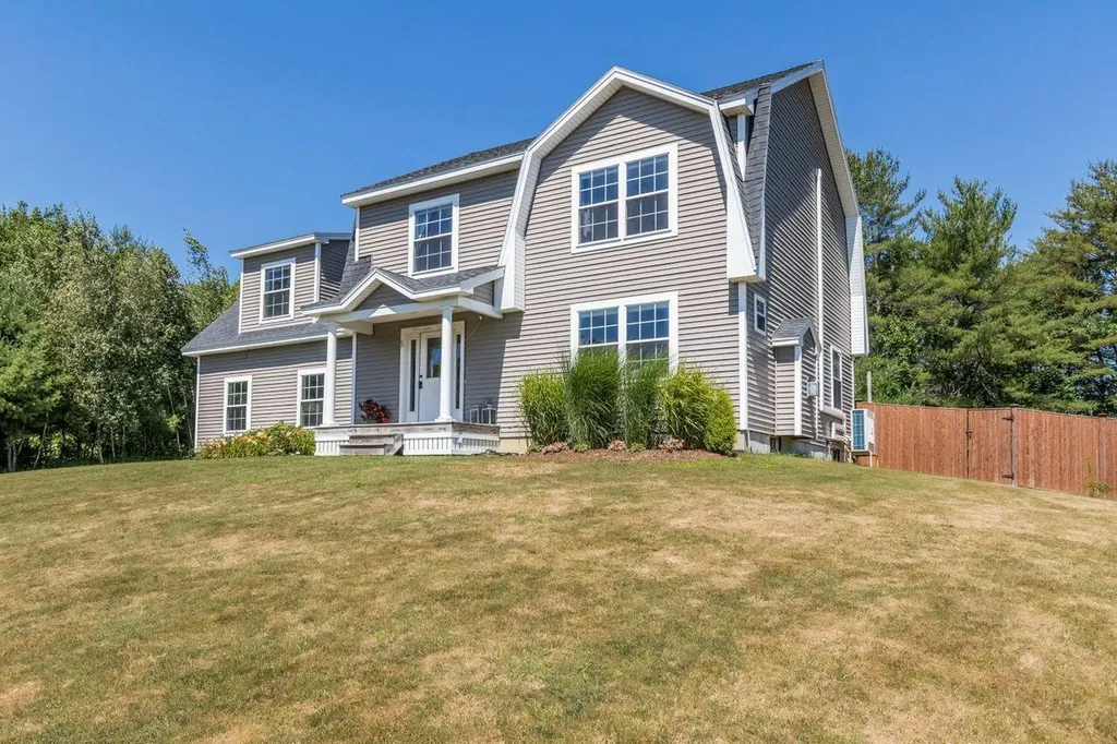 5 Kylie Avenue Scarborough ME 04074