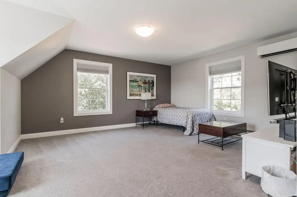 5 Kylie Avenue Scarborough ME 04074