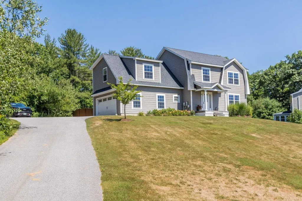 5 Kylie Avenue Scarborough ME 04074