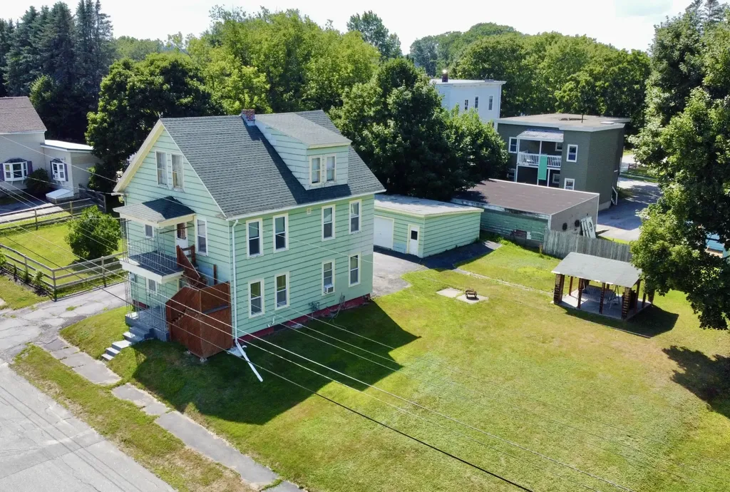 78 Webber Avenue Lewiston ME 04240