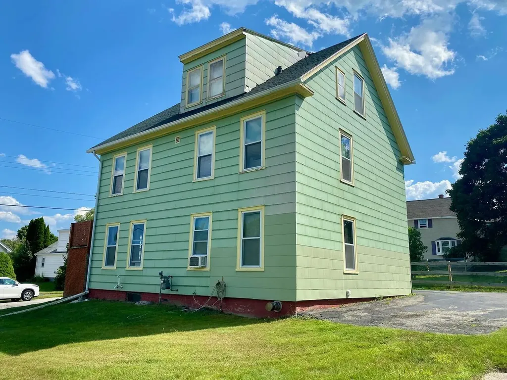 78 Webber Avenue Lewiston ME 04240