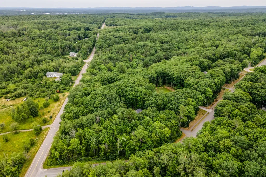 22 Maxfield Drive Orono ME 04473