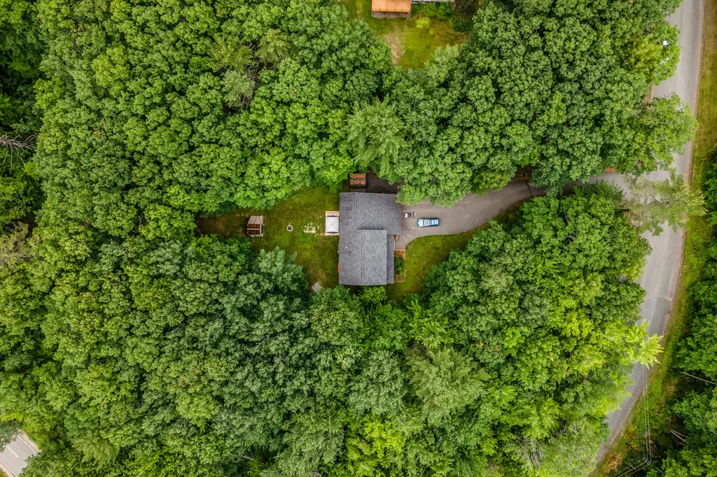 22 Maxfield Drive Orono ME 04473