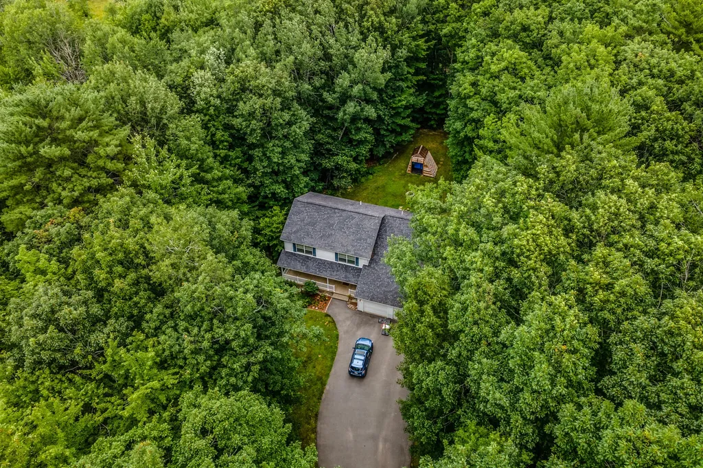 22 Maxfield Drive Orono ME 04473