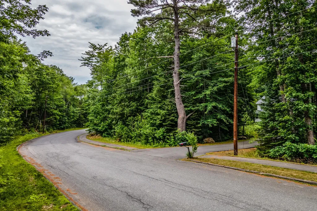 22 Maxfield Drive Orono ME 04473