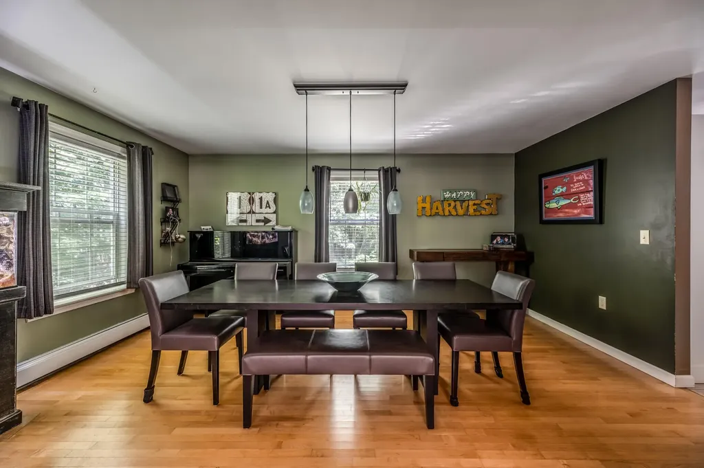 22 Maxfield Drive Orono ME 04473
