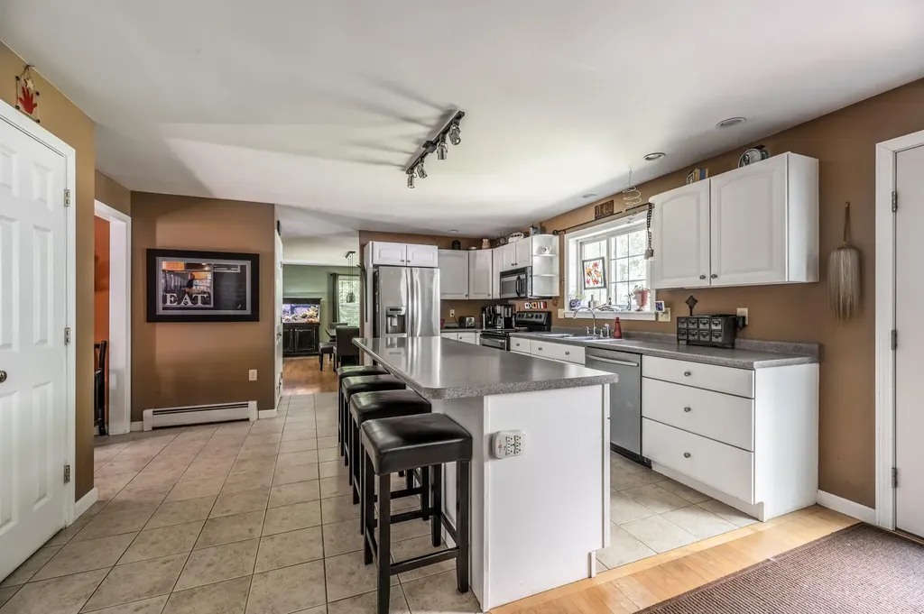 22 Maxfield Drive Orono ME 04473