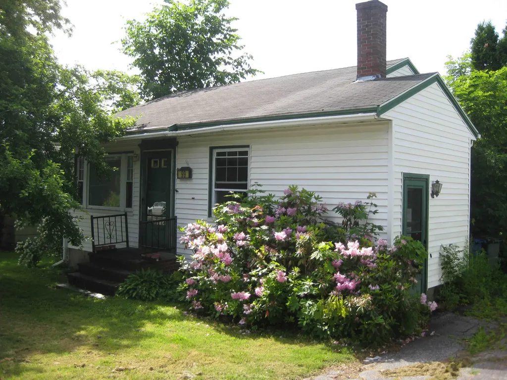 101 E Bridge Street Westbrook ME 04092