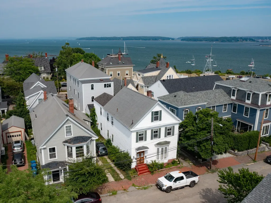 11 Vesper Street Portland ME 04101