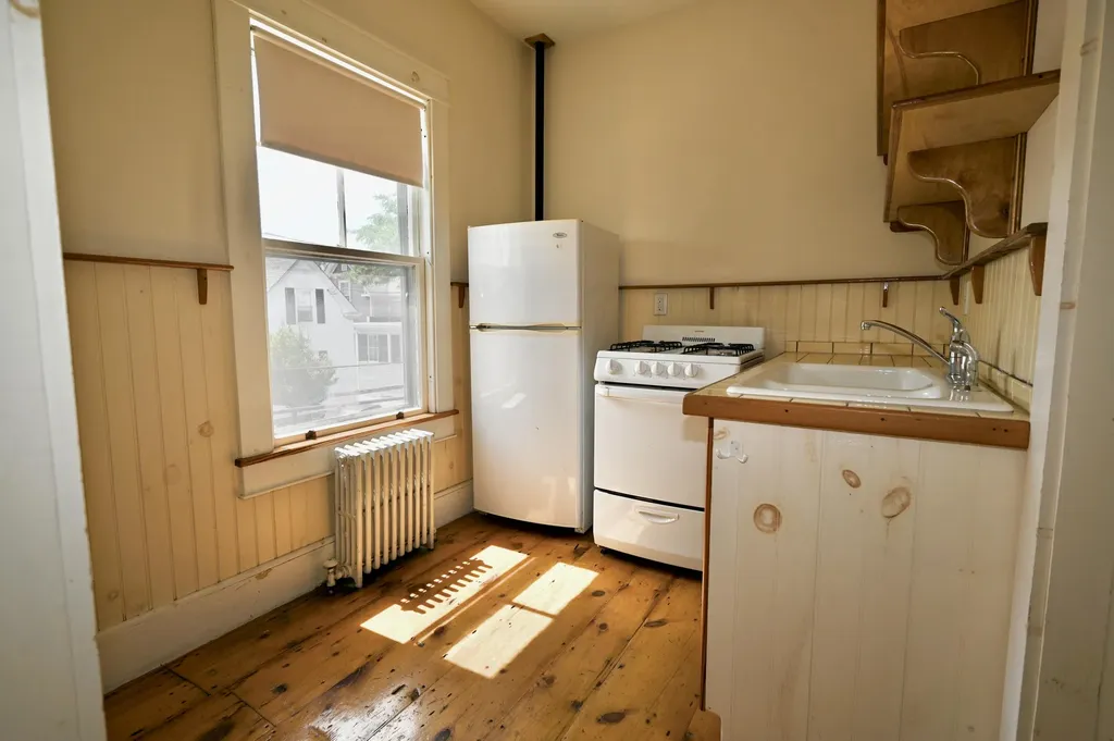 11 Vesper Street Portland ME 04101