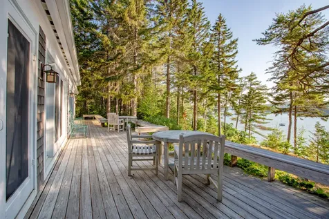 59 Spruce Point Road Bremen ME 04551