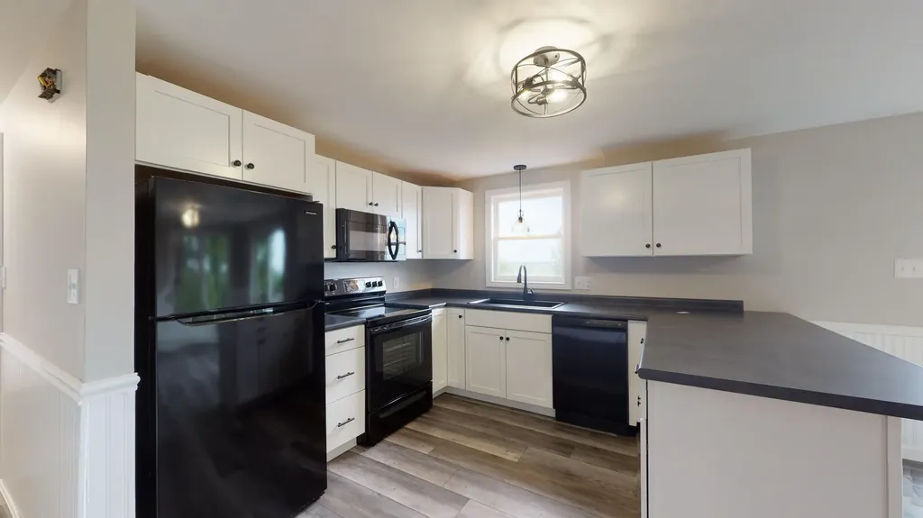 1012 Main Street Monmouth ME 04259