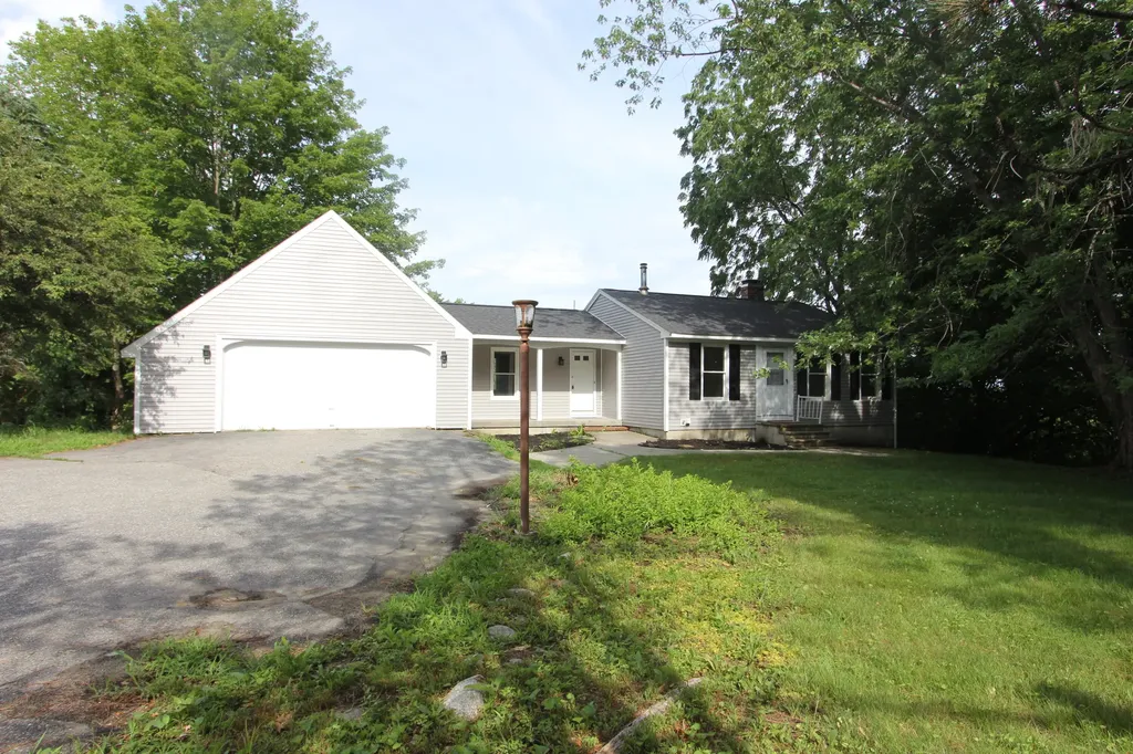 1012 Main Street Monmouth ME 04259