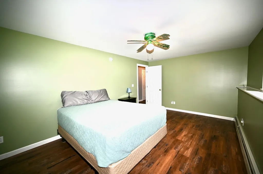 15 Pleasant Drive Minot ME 04258