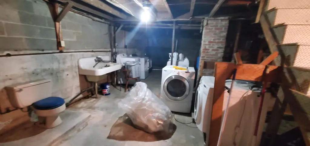 243 Buck Street Bangor ME 04401