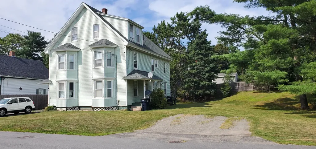 243 Buck Street Bangor ME 04401