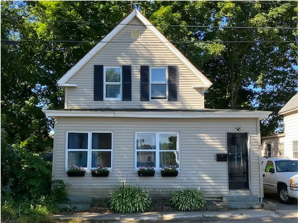 7 Moulton Court Sanford ME 04073