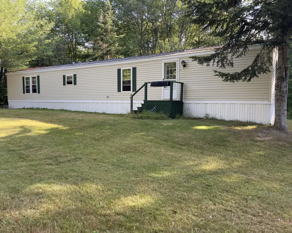 6 Sunrise Park Road Jefferson ME 04348