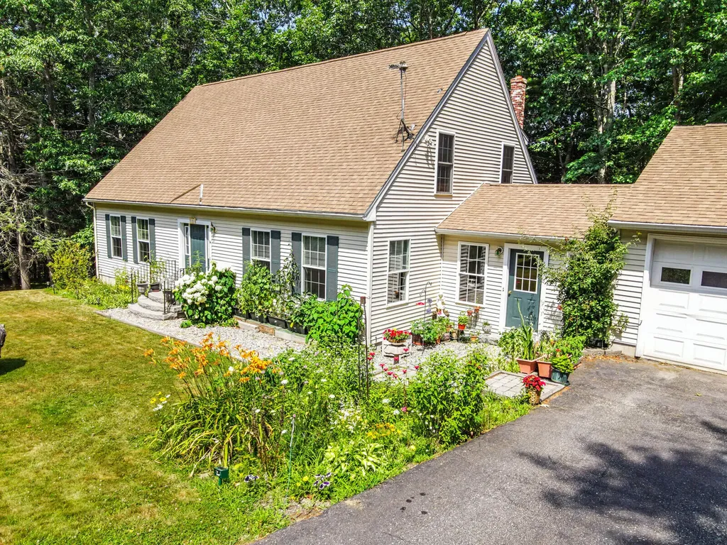 14 Guide Board Hill Road Georgetown ME 04548