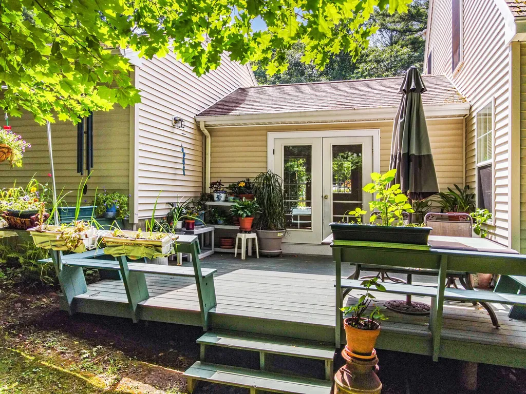 14 Guide Board Hill Road Georgetown ME 04548