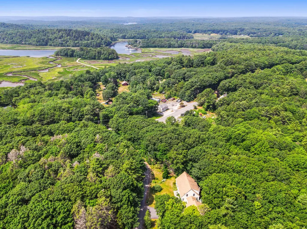 14 Guide Board Hill Road Georgetown ME 04548
