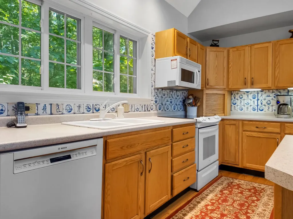 14 Guide Board Hill Road Georgetown ME 04548