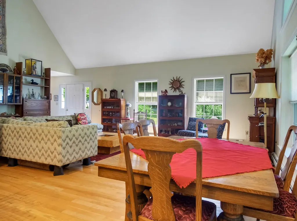 14 Guide Board Hill Road Georgetown ME 04548