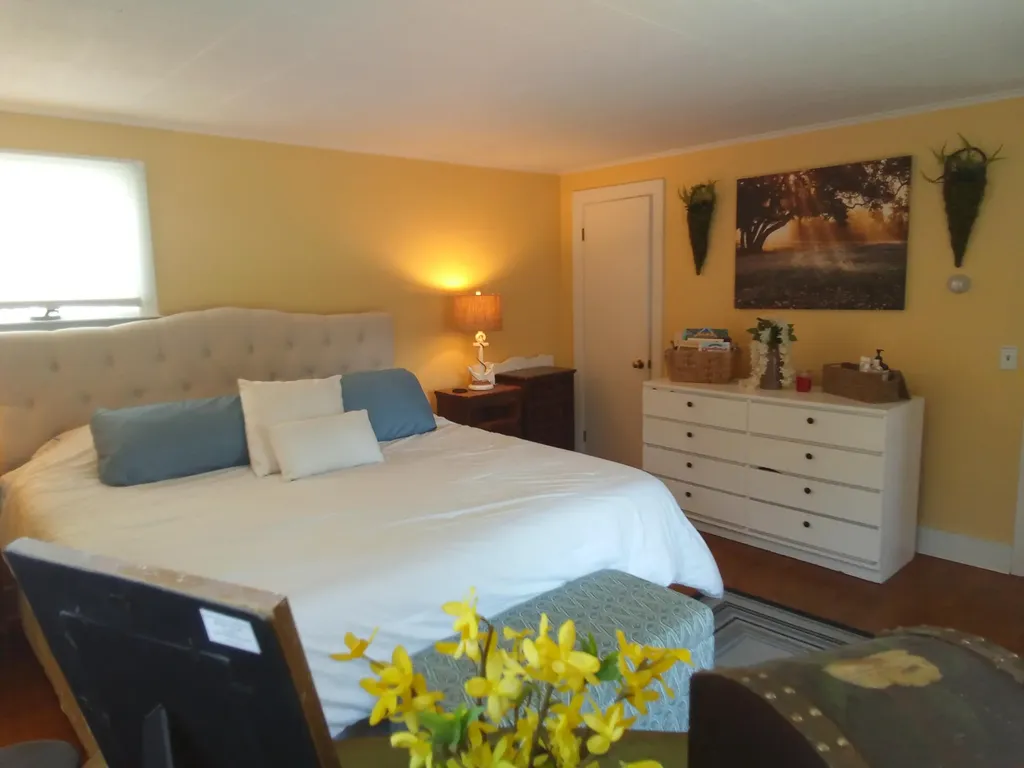 133 Ledgelawn Avenue Bar Harbor ME 04609