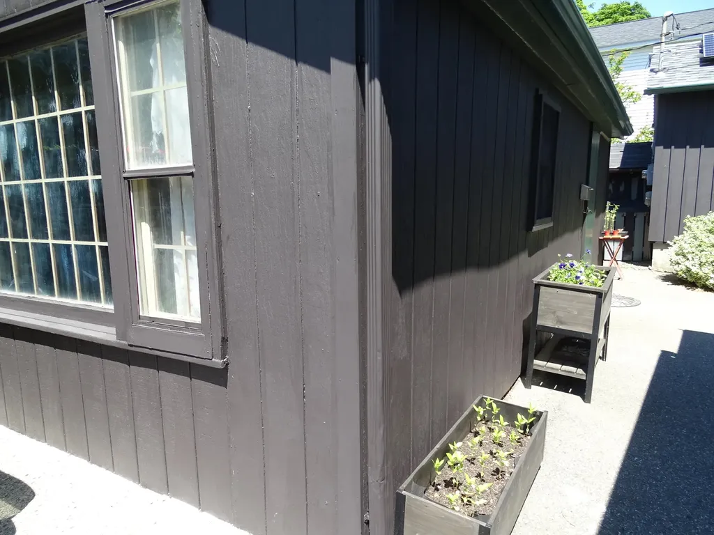 133 Ledgelawn Avenue Bar Harbor ME 04609