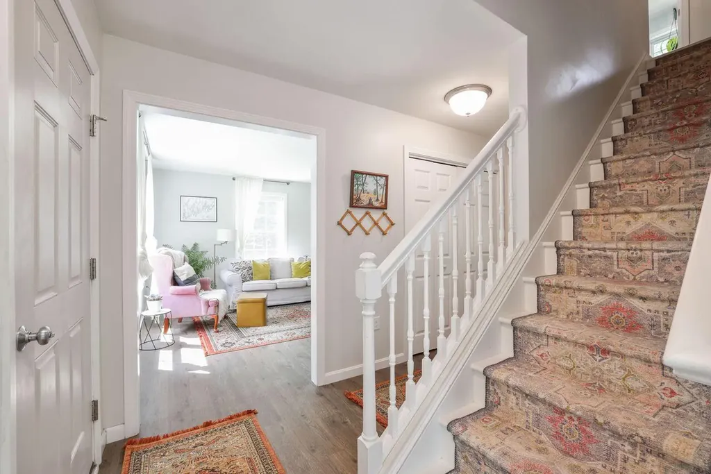 19 Maple Street Extension Topsham ME 04086