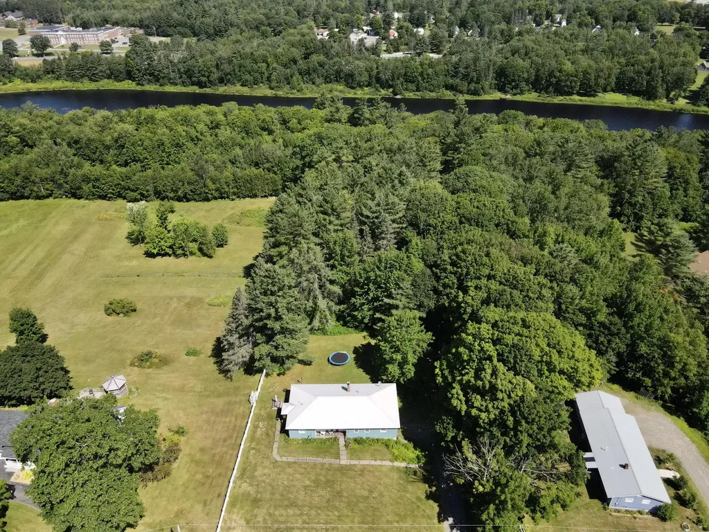 417 Pine Street Dover-foxcroft ME 04426