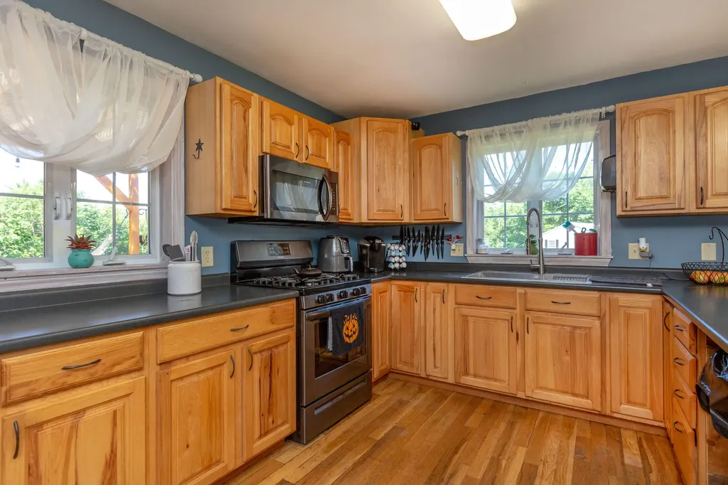 1254 West Road Litchfield ME 04350