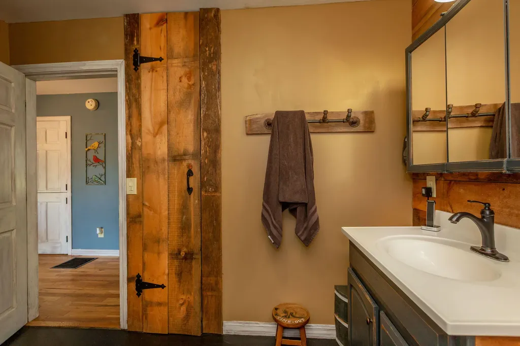 1254 West Road Litchfield ME 04350