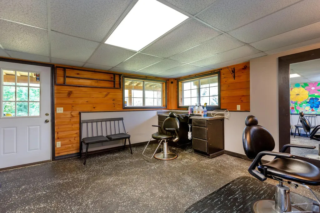 1254 West Road Litchfield ME 04350