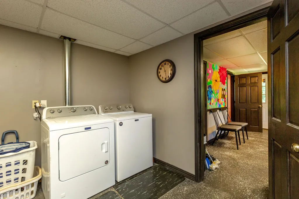 1254 West Road Litchfield ME 04350