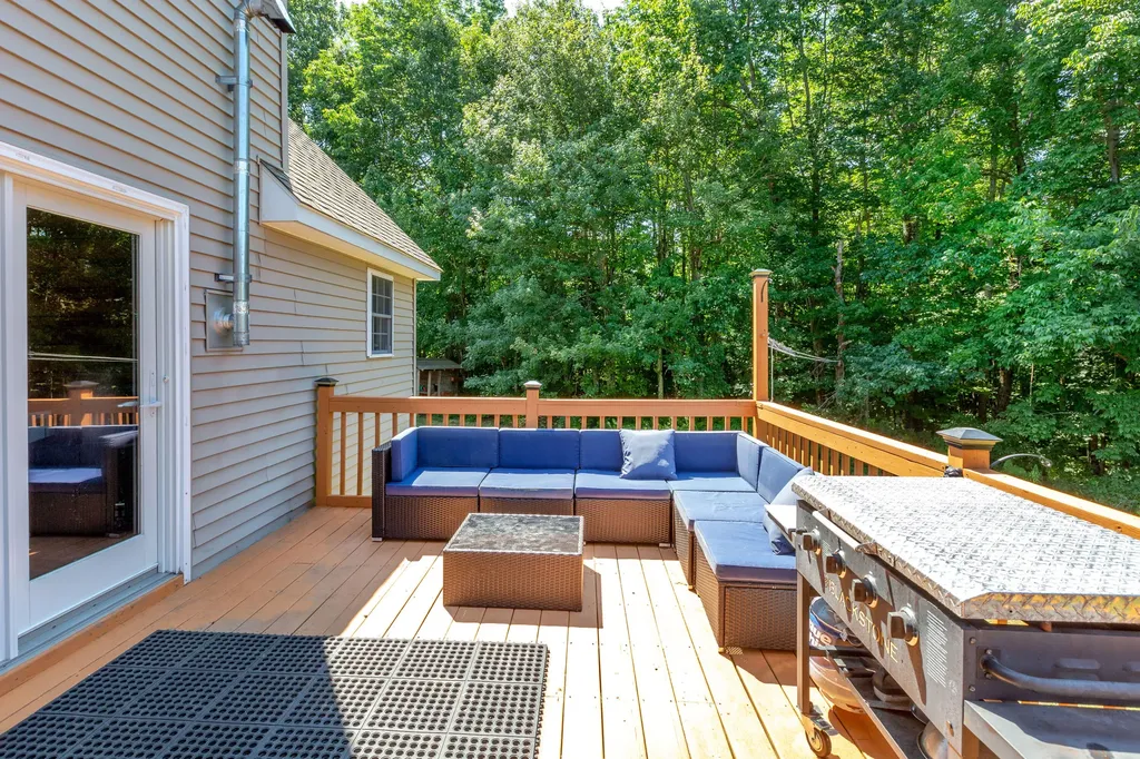 1254 West Road Litchfield ME 04350