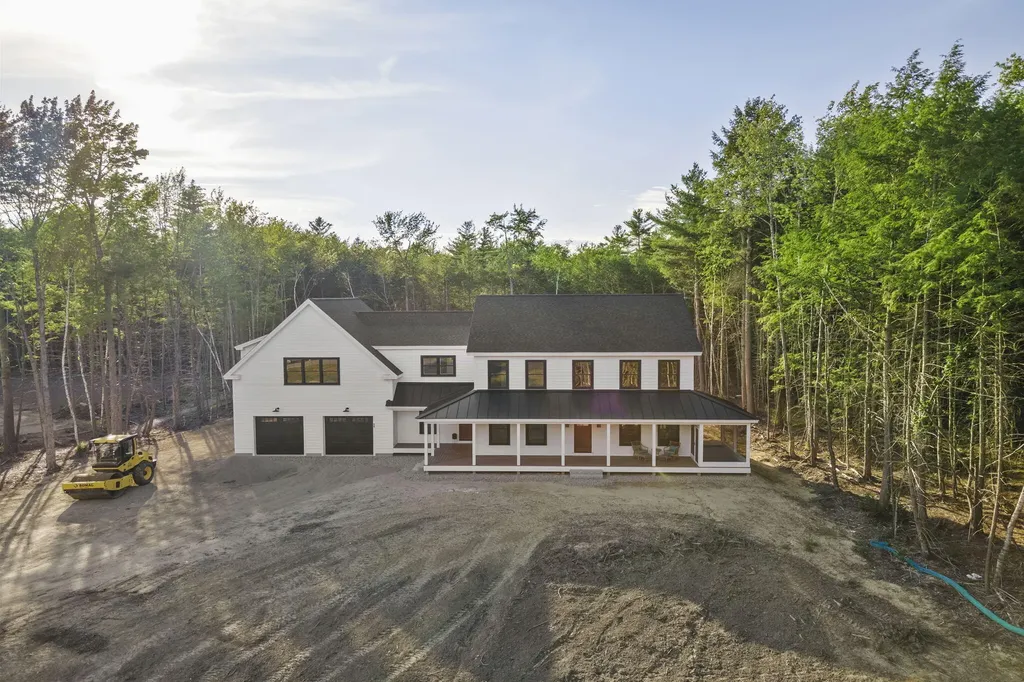 58 Vining Way Cumberland ME 04021