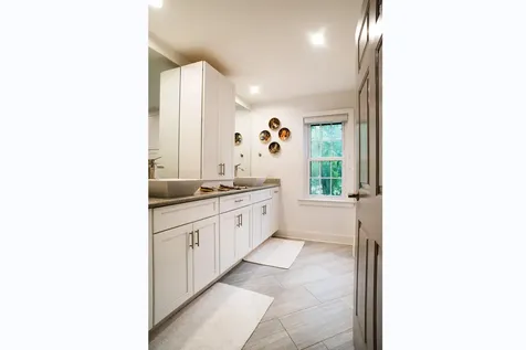 23 Waterview Lane Newcastle ME 04553