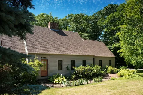 23 Waterview Lane Newcastle ME 04553