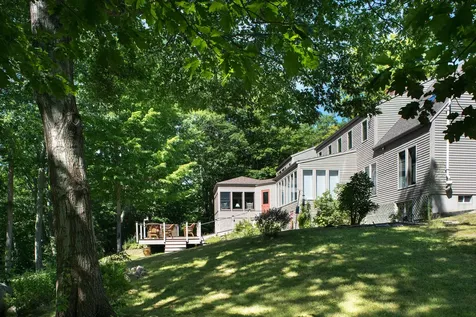 23 Waterview Lane Newcastle ME 04553