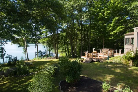 23 Waterview Lane Newcastle ME 04553