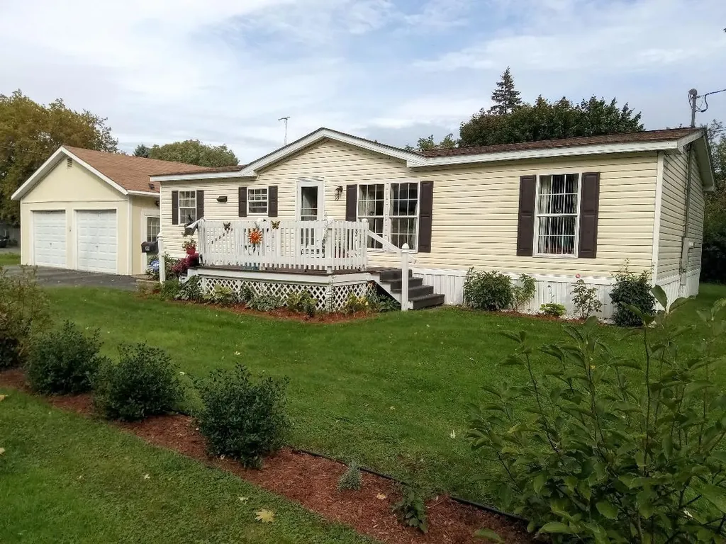 93 Main Street Rockland ME 04841