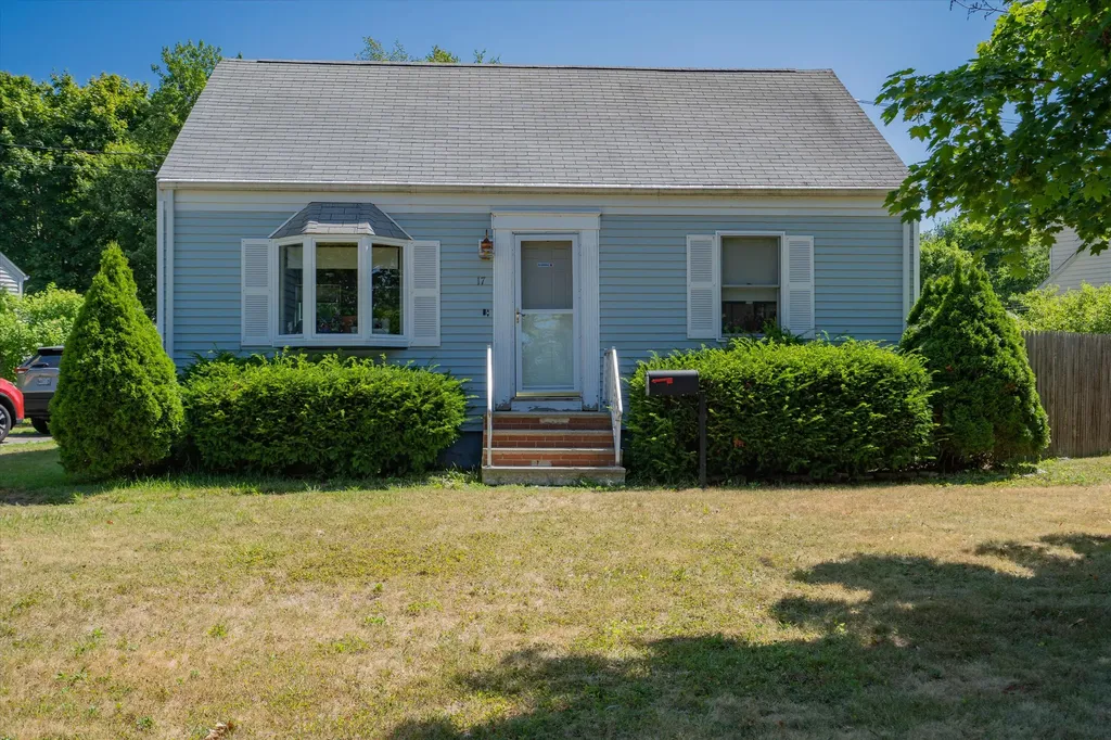 17 Brook Road Portland ME 04103