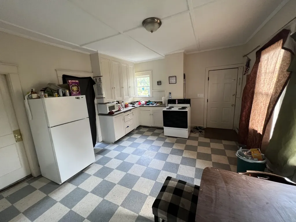 134 Pierce Street Lewiston ME 04240