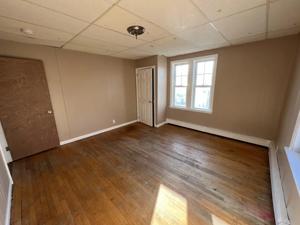 134 Pierce Street Lewiston ME 04240